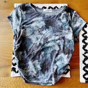 Rebellious Dreamer Y2K mesh crop top Floral Print Top juniors size medium M